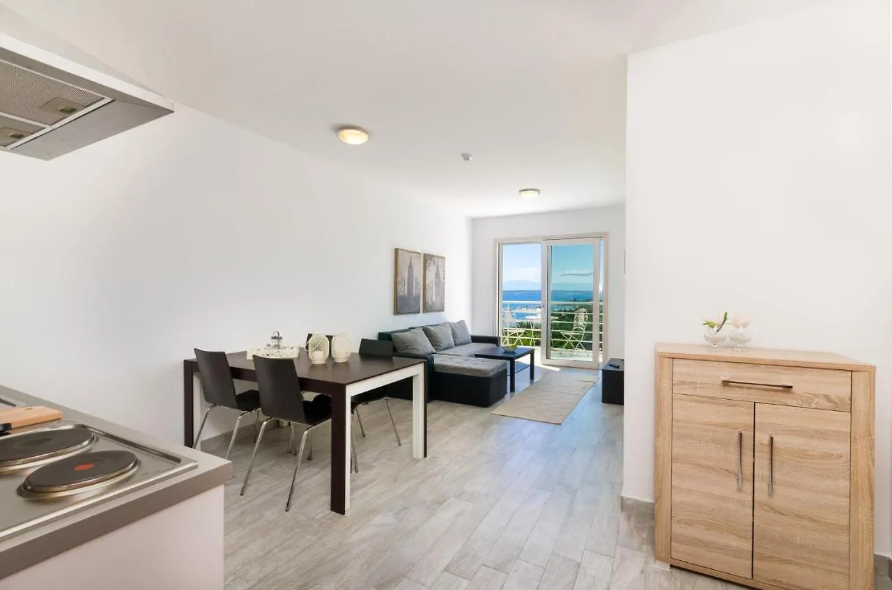 Amy Apartment Crikvenica 0*,